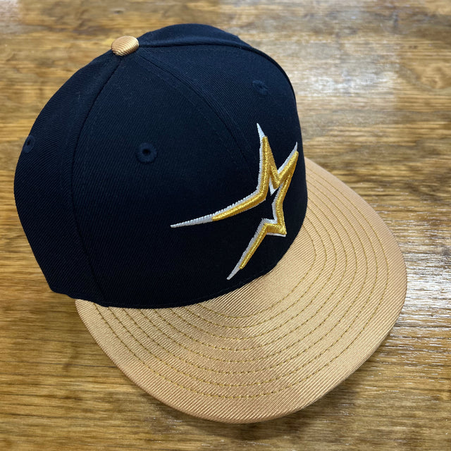 Navy and Gold Retro